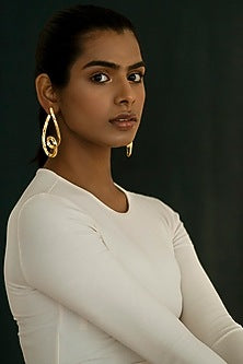 Gold Finish Dangler Earrings Set In Brass