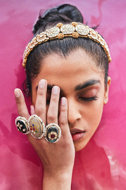Amara Stone Studded Ring 