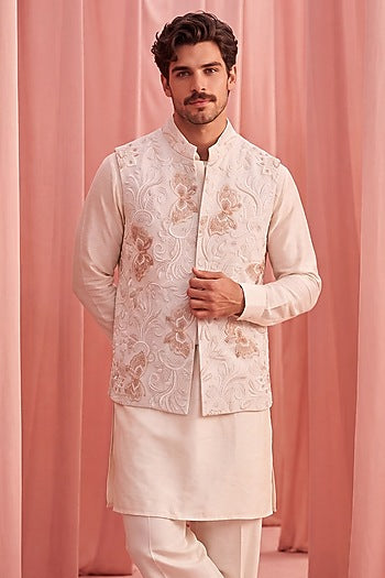 Cream Herringbone Fabric Hand Embroidered Bundi Jacket Set