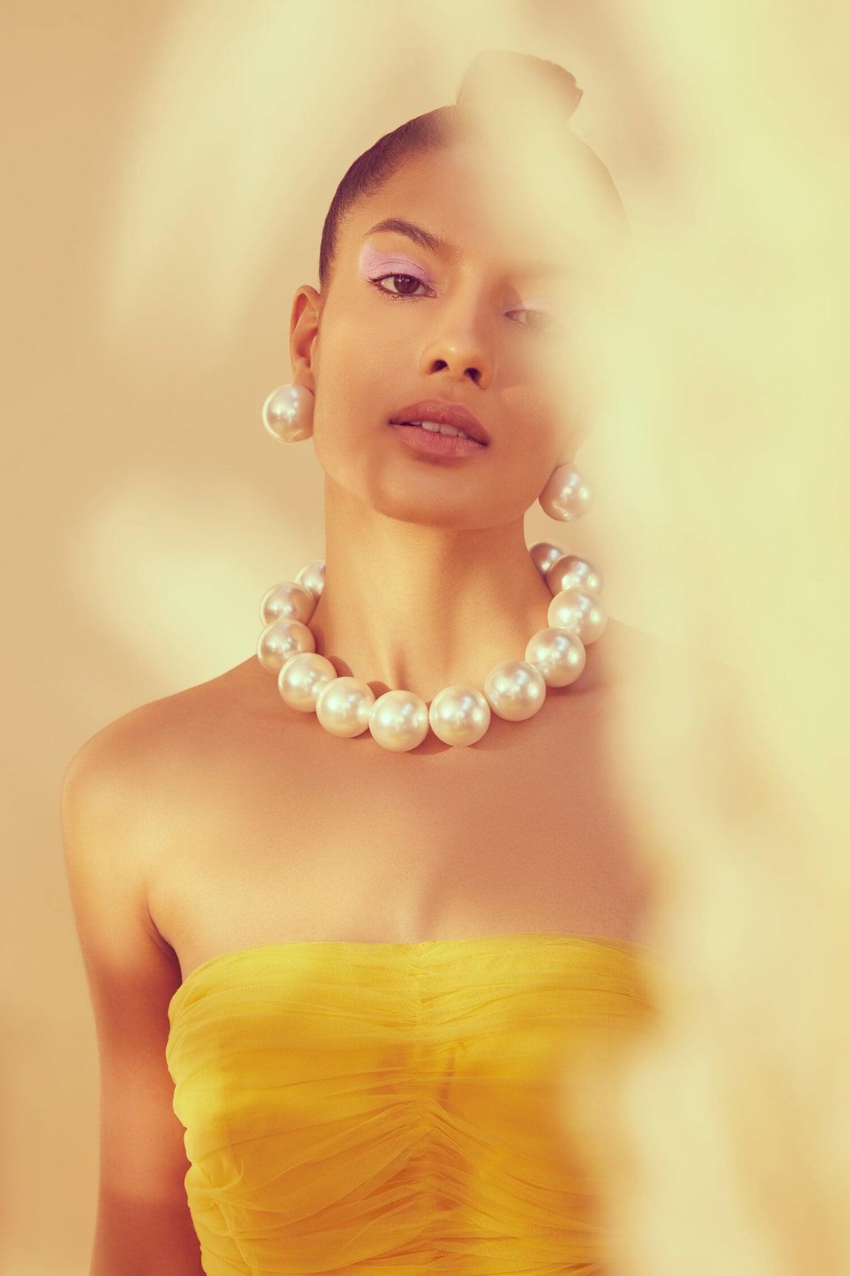 Wilma Oversize Pearl Necklace 