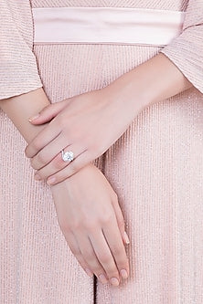 White Finish 925 Sterling Silver Swarovski Zircon Solitaire Cocktail Ring