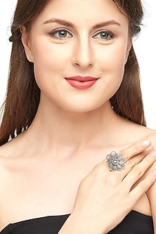 Floral Ring In Sterling Silver