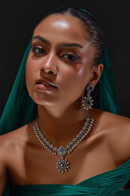 White Finish Zircon Necklace Set