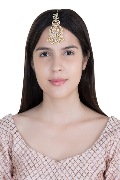 Yellow Rhodium Plated Kundan & Pearl Maangtika