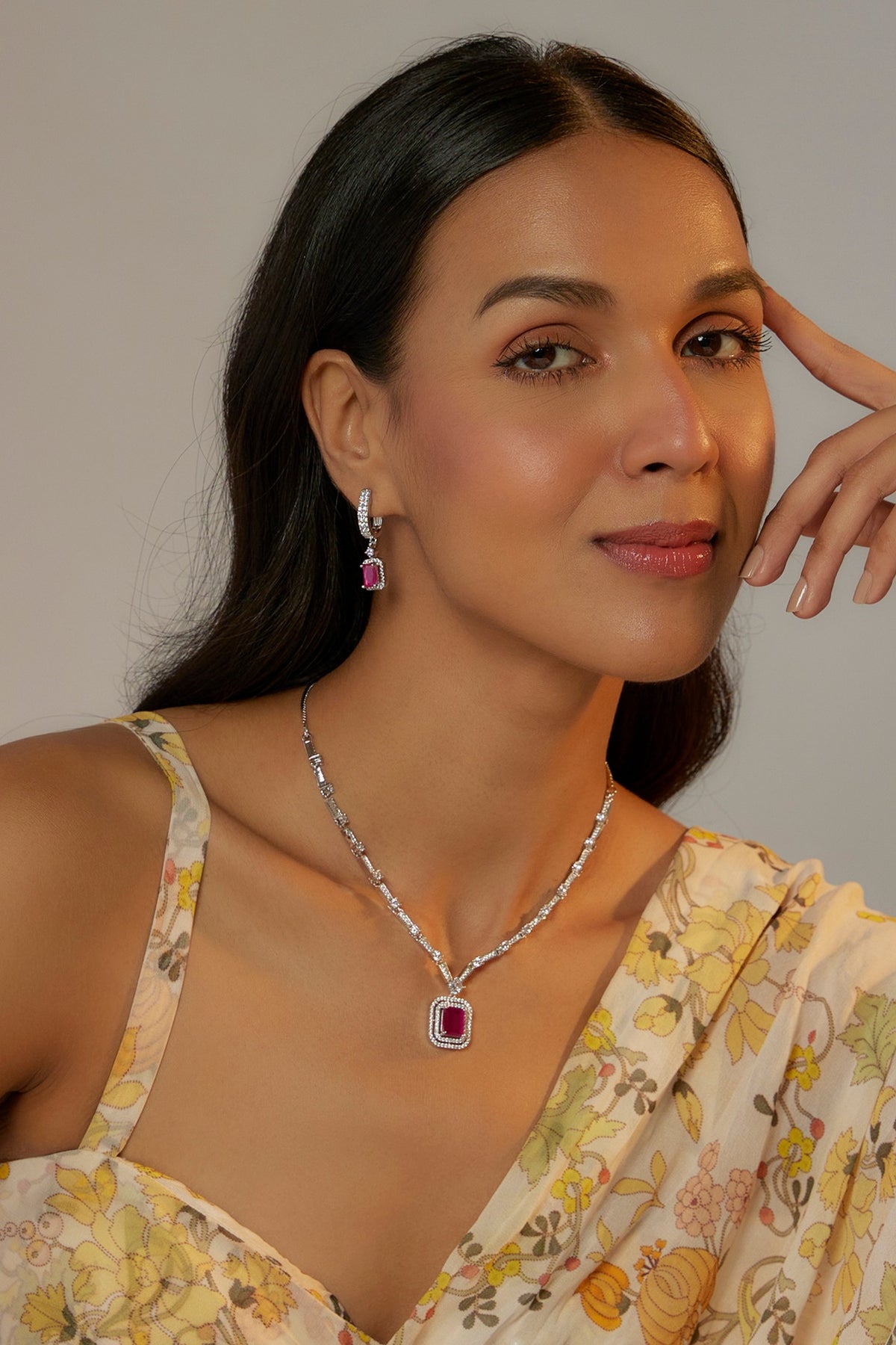 White Finish Faux Diamond Necklace Set