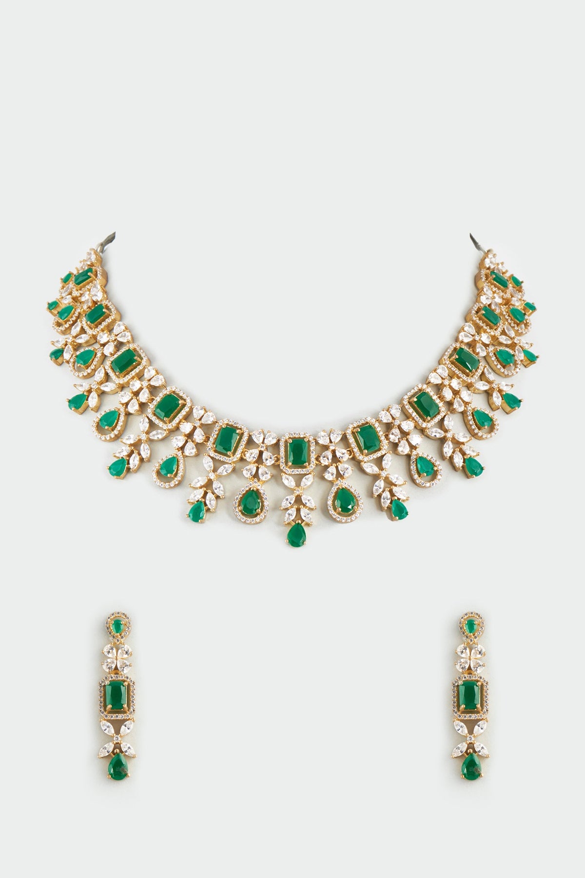 Gold Finish Emerald Synthetic Stone Necklace Set