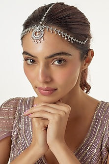 White Finish Zircon Mathapatti