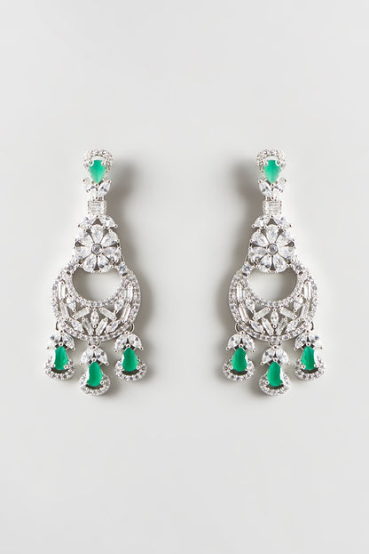 White Finish Emerald & Zircon Necklace Set