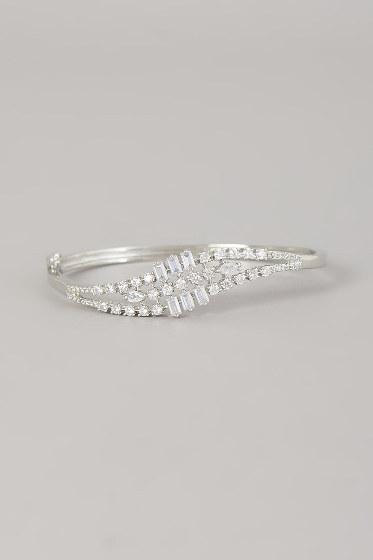 White Finish Zircon Bracelet