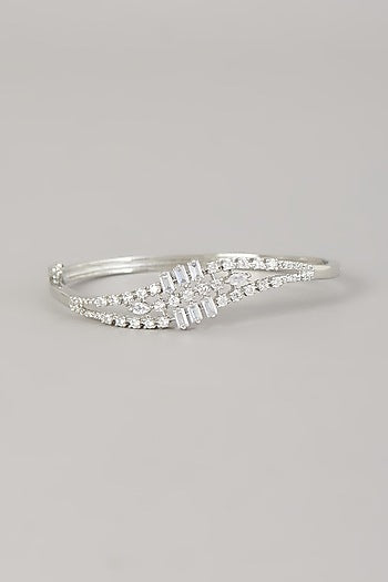 White Finish Zircon Bracelet