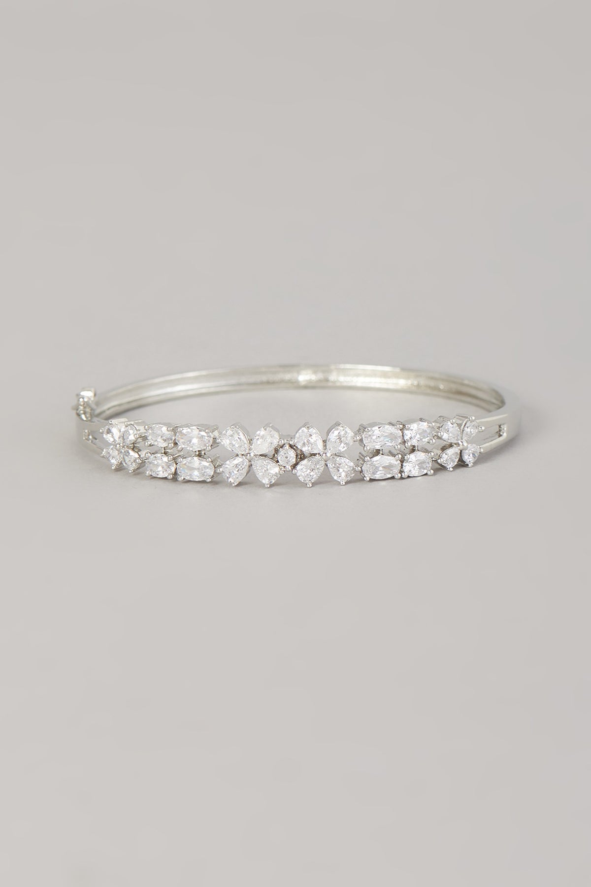 White Finish Zircon Bracelet