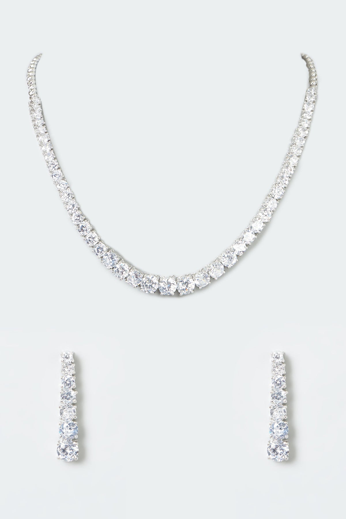 White Finish Zircon Necklace Set