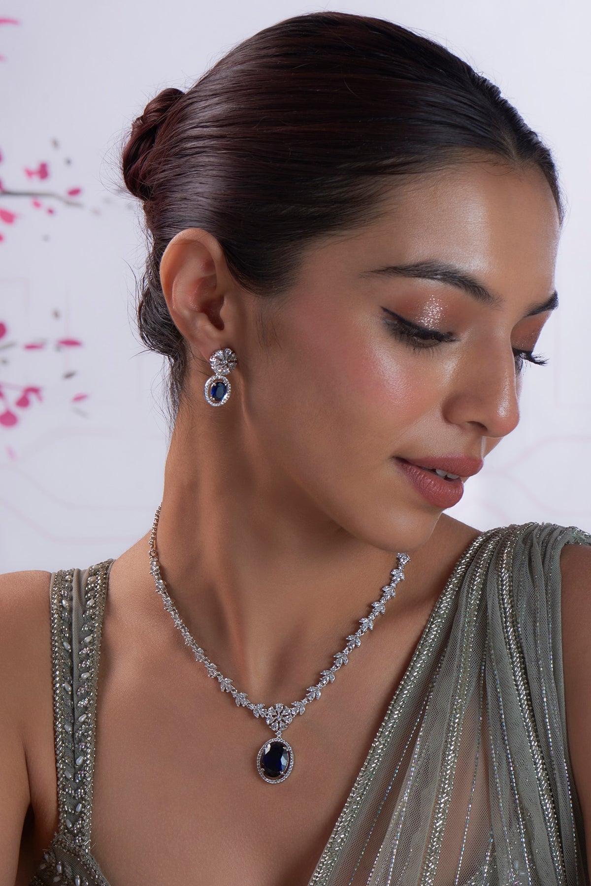 White Finish Zircon & Blue Stone Necklace Set
