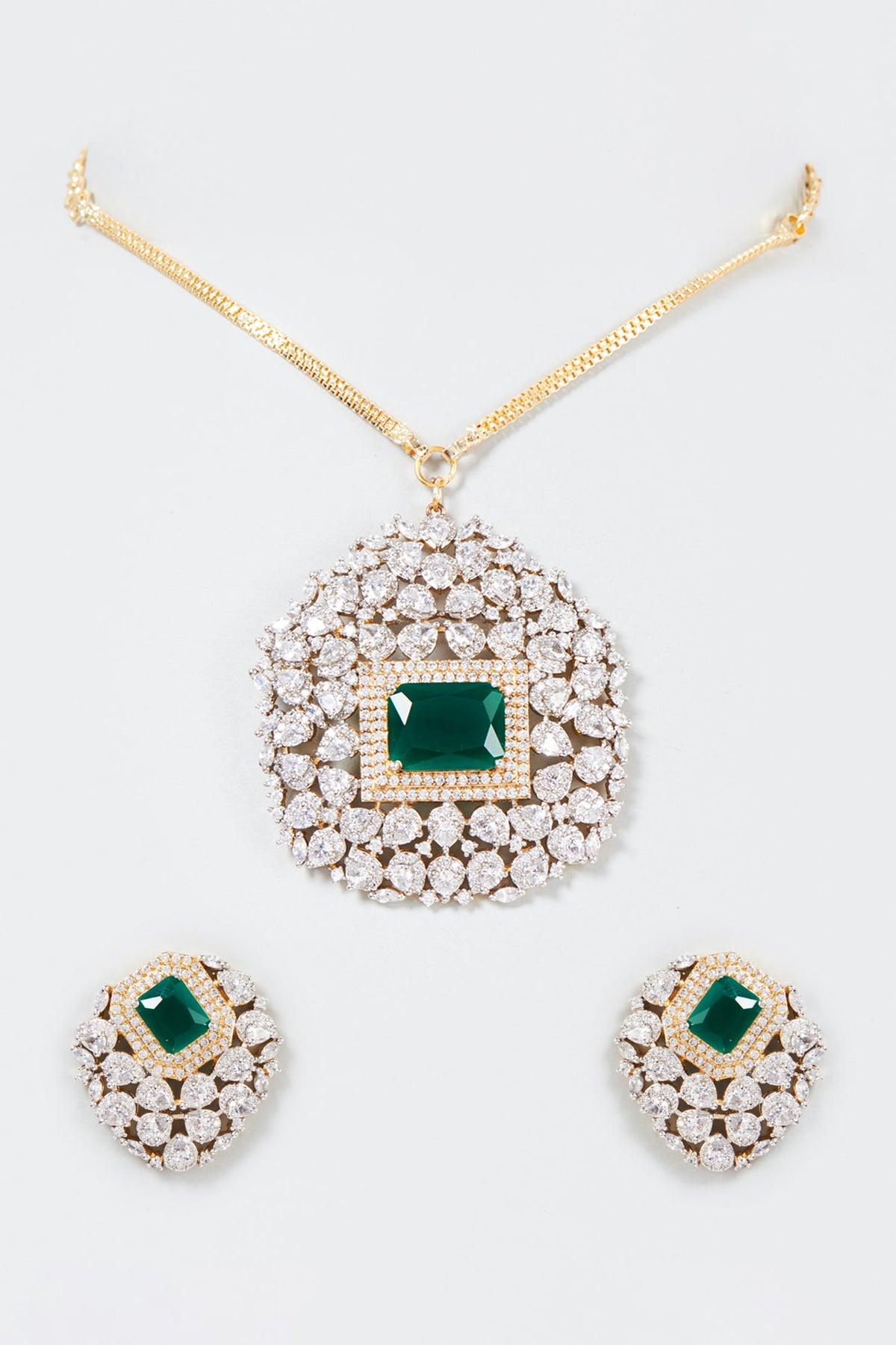 Gold Finish Pearl & Diamond Necklace Set