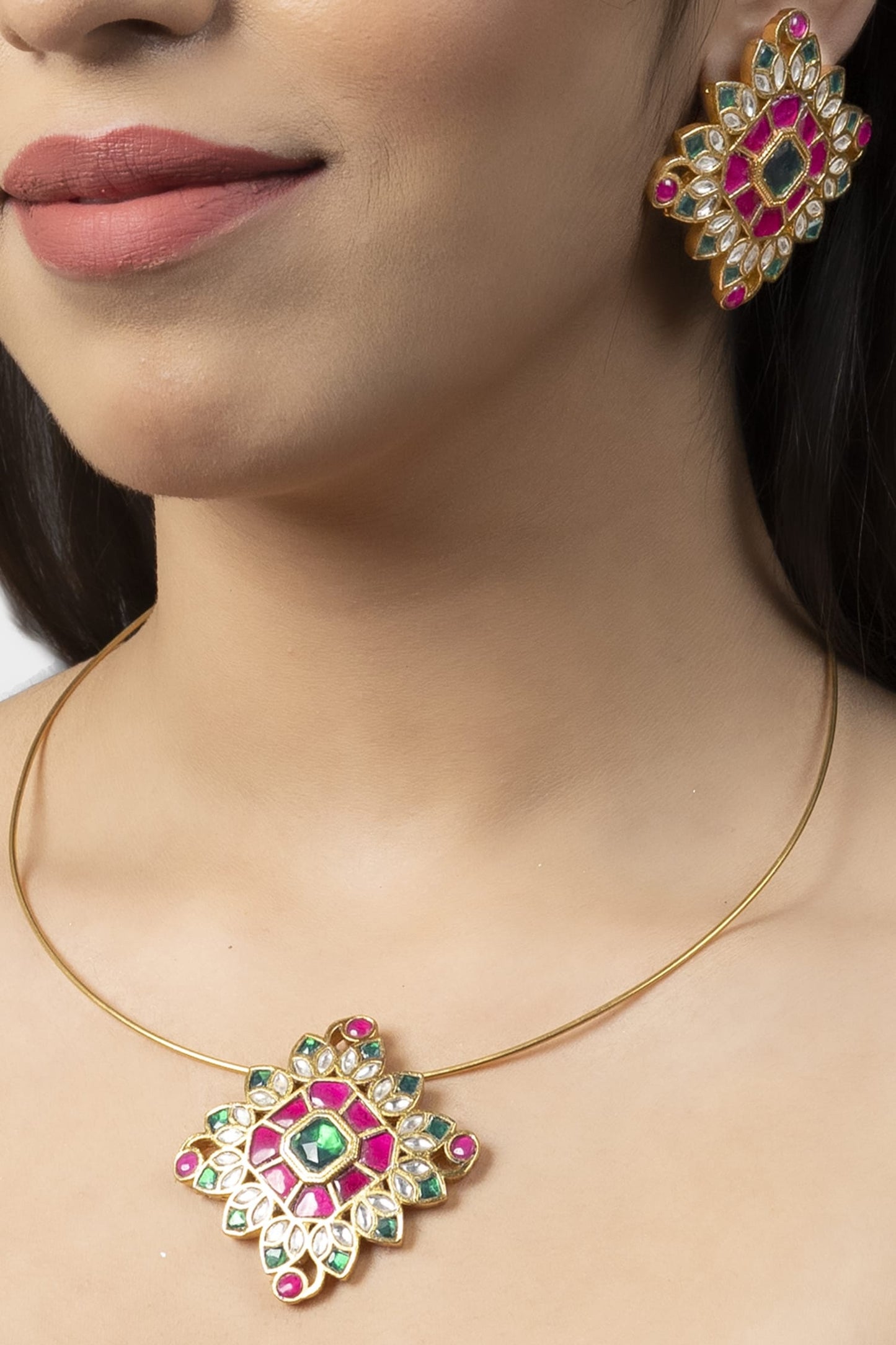 Kundan Pendant Necklace Set 