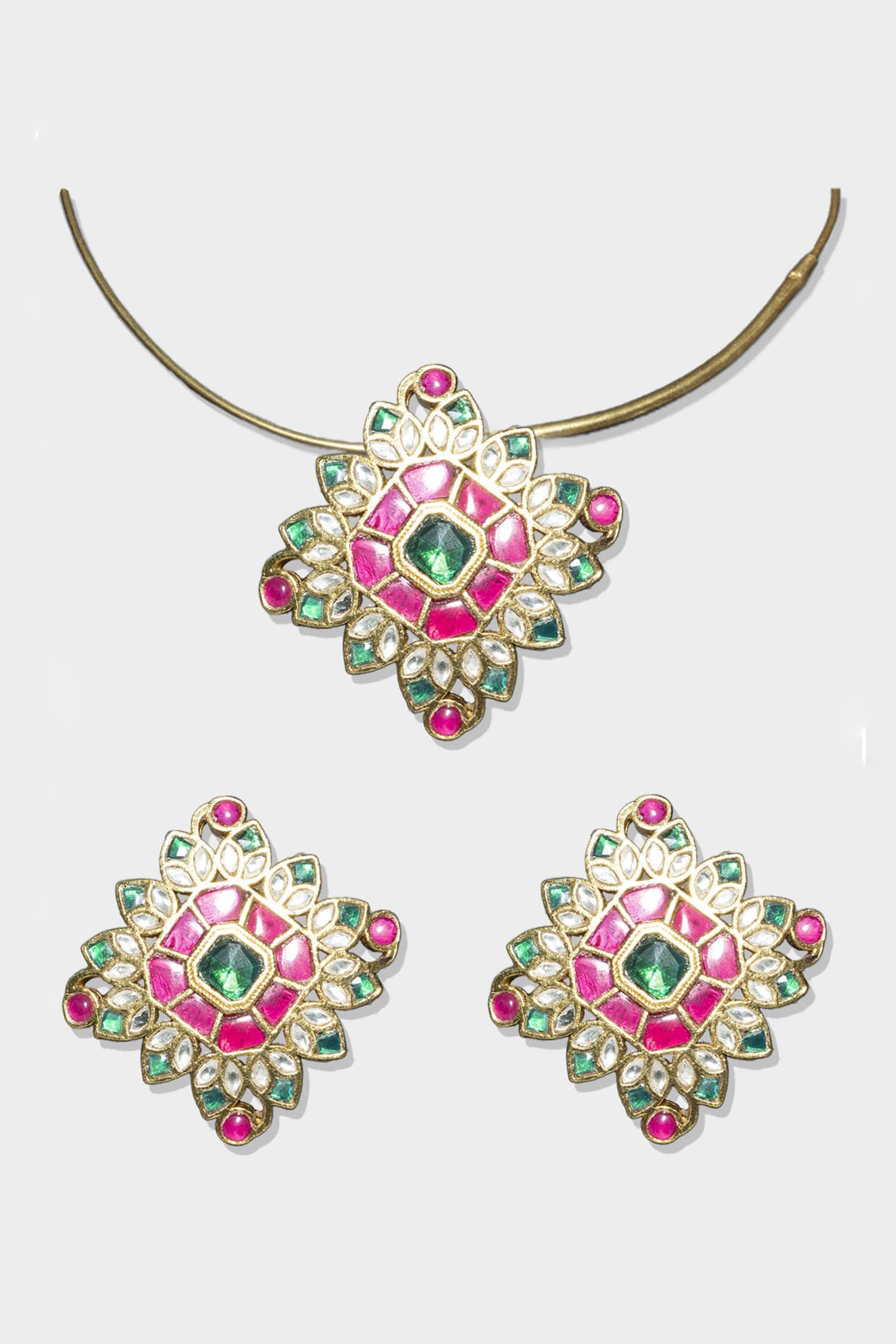 Kundan Pendant Necklace Set 