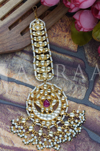 Kundan Maangtikka 