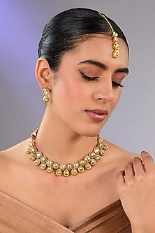 Gold Finish Kundan Polki Choker Necklace Set