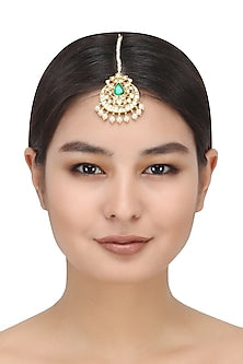 Kundan Green and Pearl Maangtika