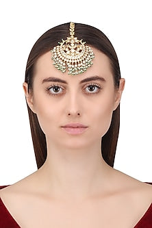 Gold Finish Kundan Maang Tikka