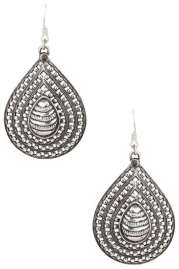 Antique Silver Finish Fish Hook Oval Earrings