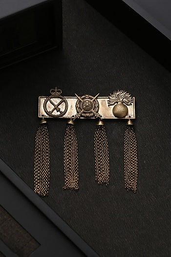 Antique Gold Finish Alexander Brooch