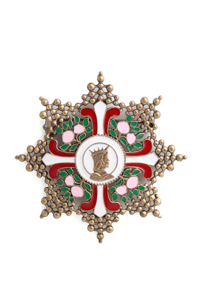 Antique Gold Finish Richard Brooch