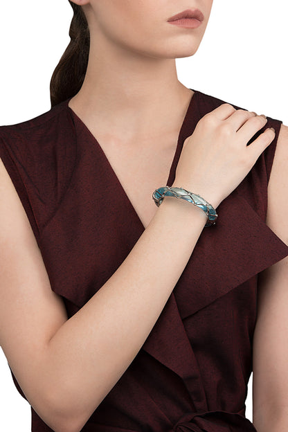 Aqua Blue and Silver Ribbon Facet Bangle