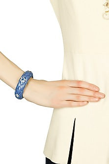 Silver twinkle star bangle