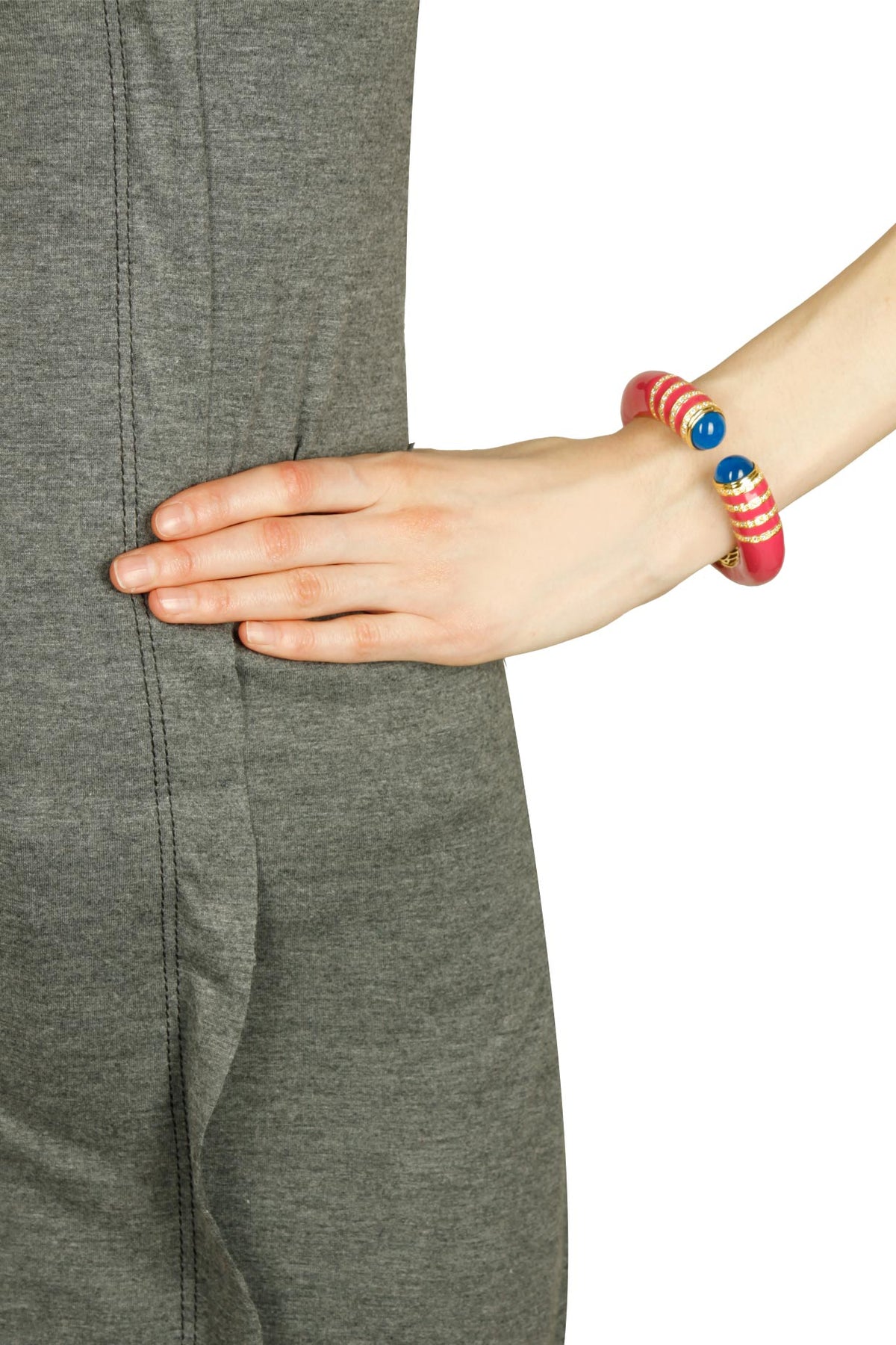 Gold plated pink pyramid enamel bangle