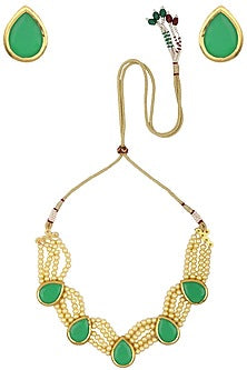 Gold Finish Emerald Green Stone Choker Necklace Set