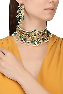 Gold Finish Kundan and Emerald Stones Choker Necklace Set