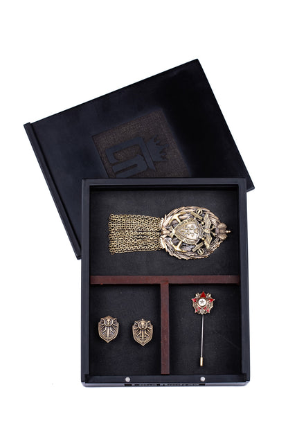 Antique Gold Musahi Brooch Set