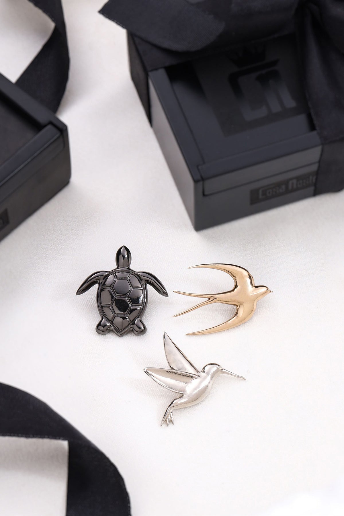 Multi-Colored Brass Brooch (Set of 3)