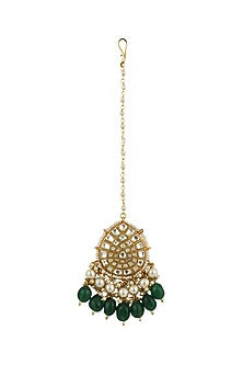 Gold Finish Maang Tikka With Green Beads
