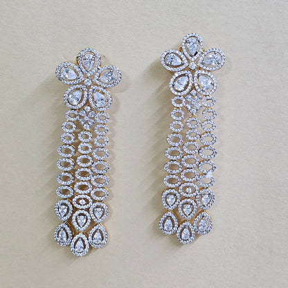 NIGAAR  Long Earrings