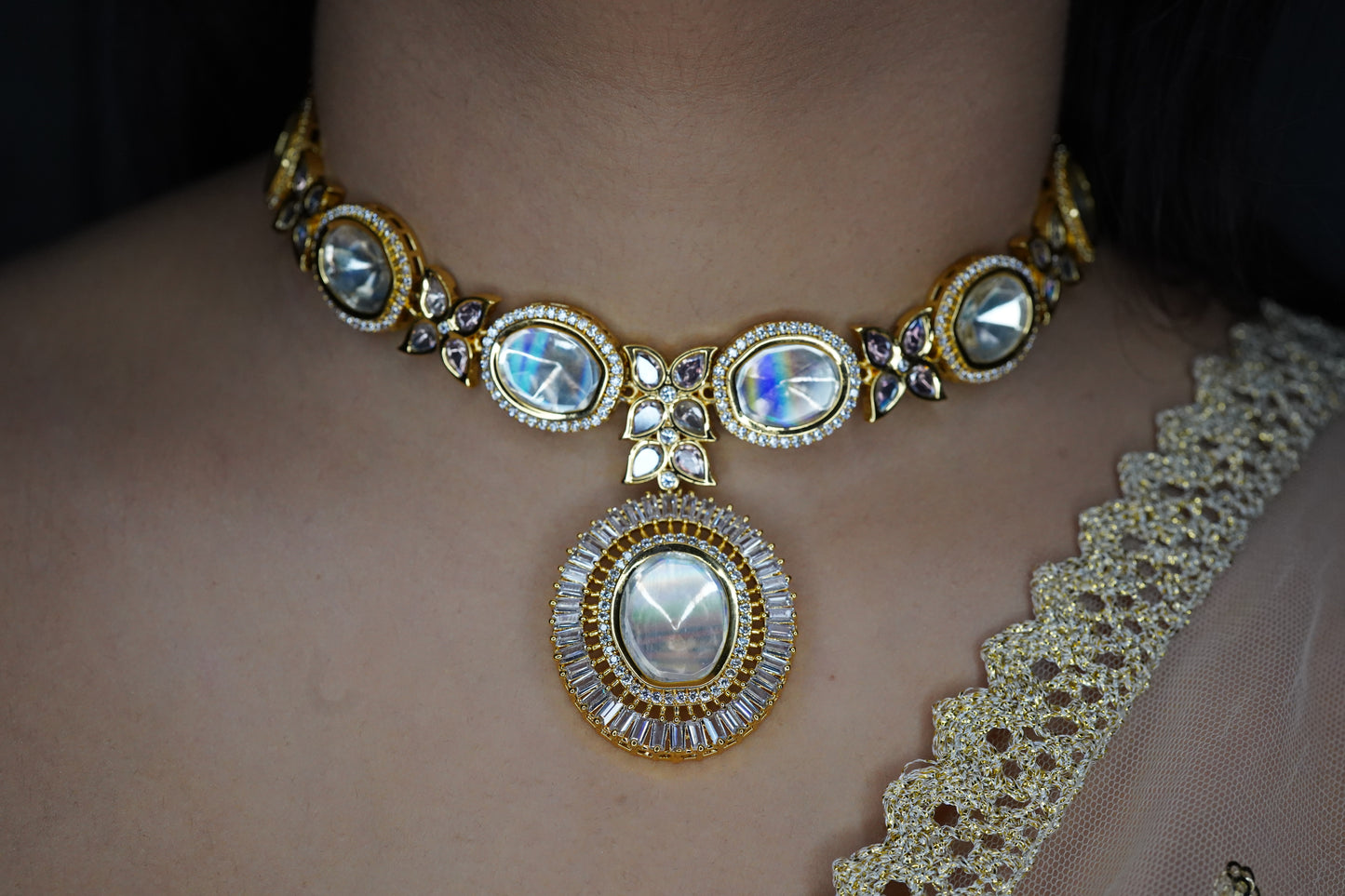 Aanya  Kundan Necklace Set