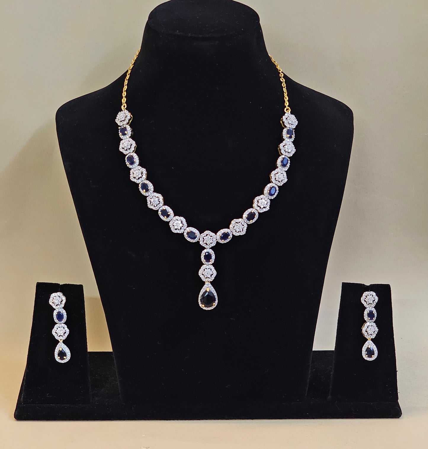 Alfaz Diamond  necklace set