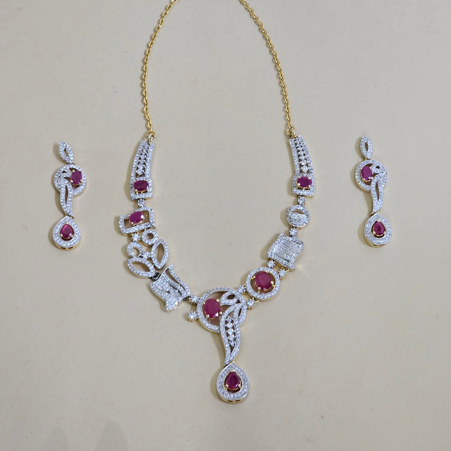 Leeza diamond necklace set