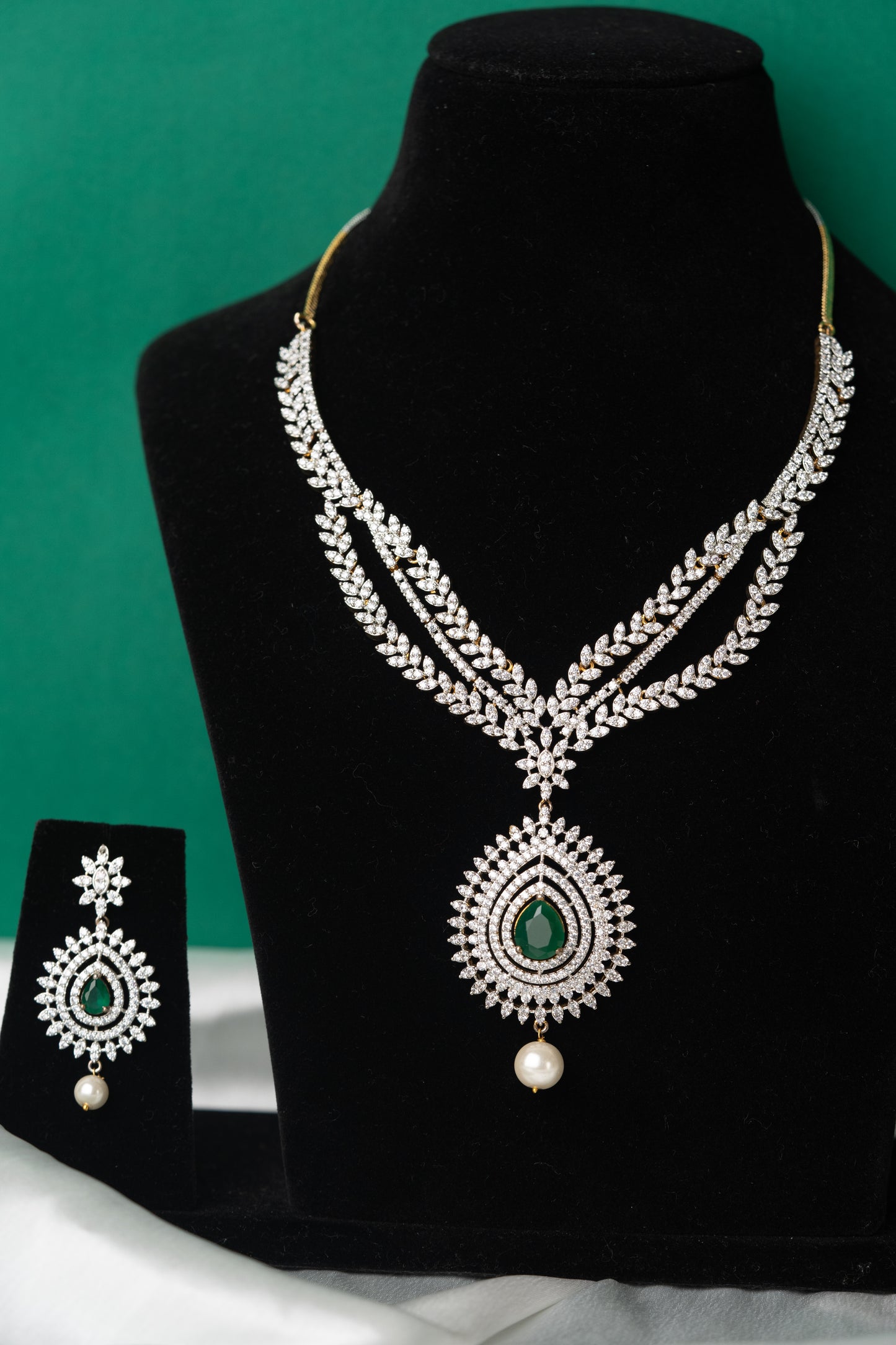 Asmira  Diamond necklace SET