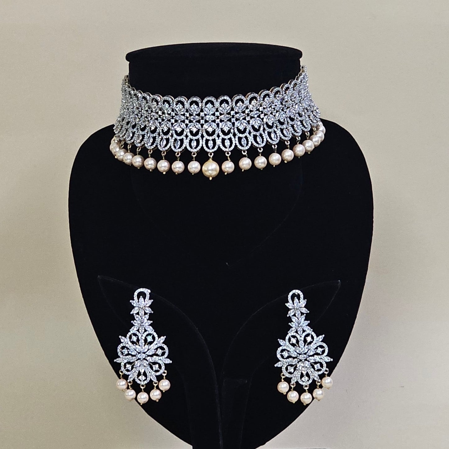 ZYREEN Diamond Choker Set