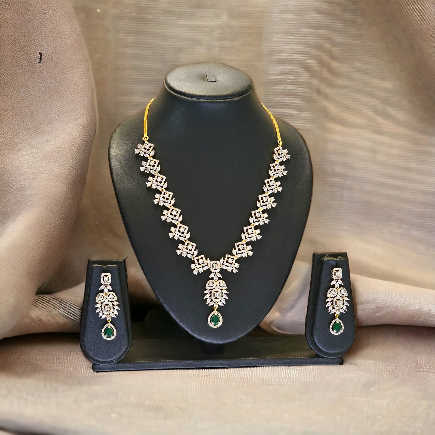 ZIRWA  Diamond Necklace Set