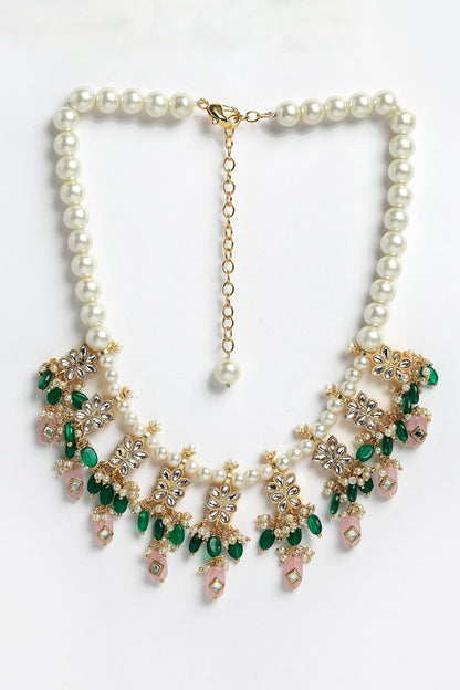Floral Carved Necklace 
