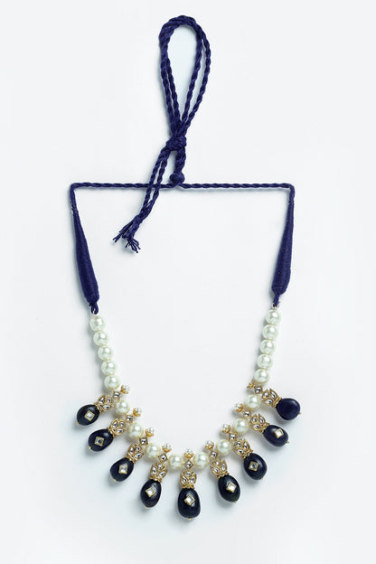 Pearl Embellished Necklace 
