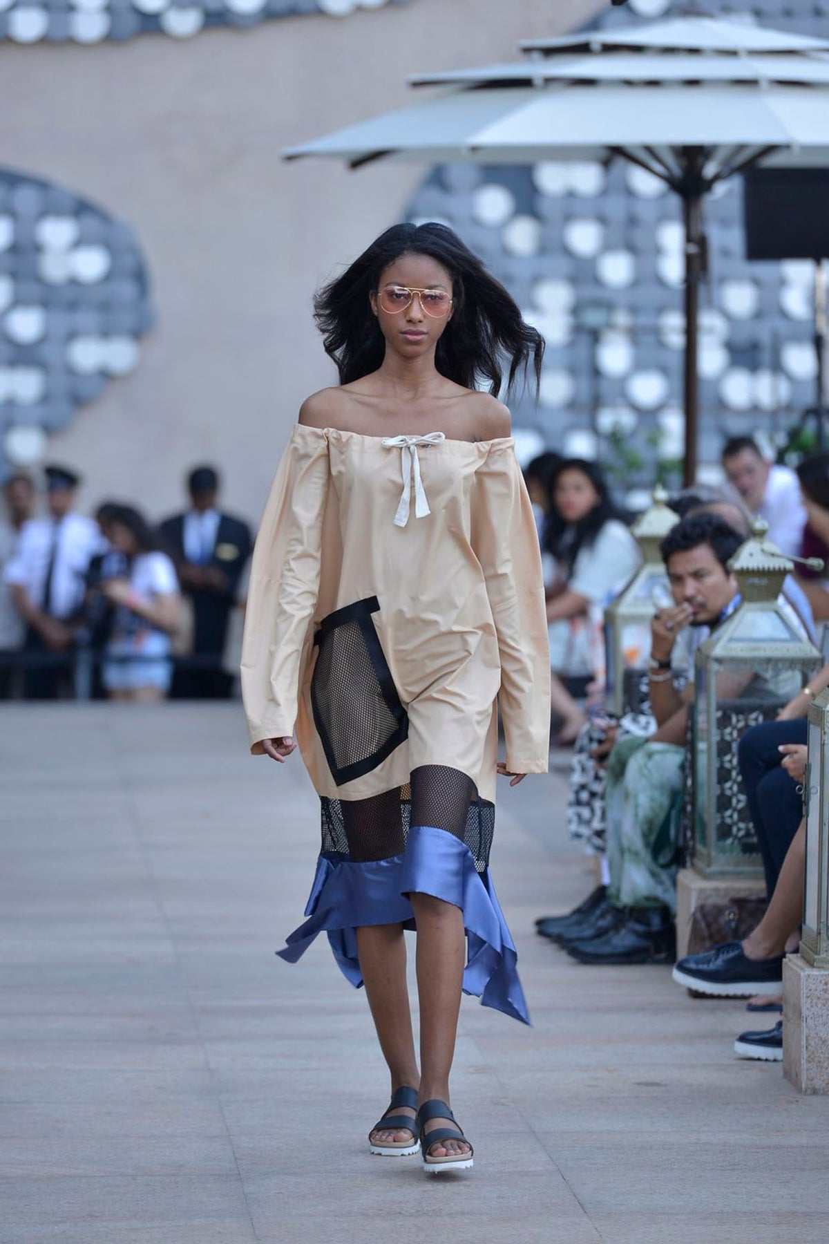 Beige, black and blue oversizeD drawstring dress