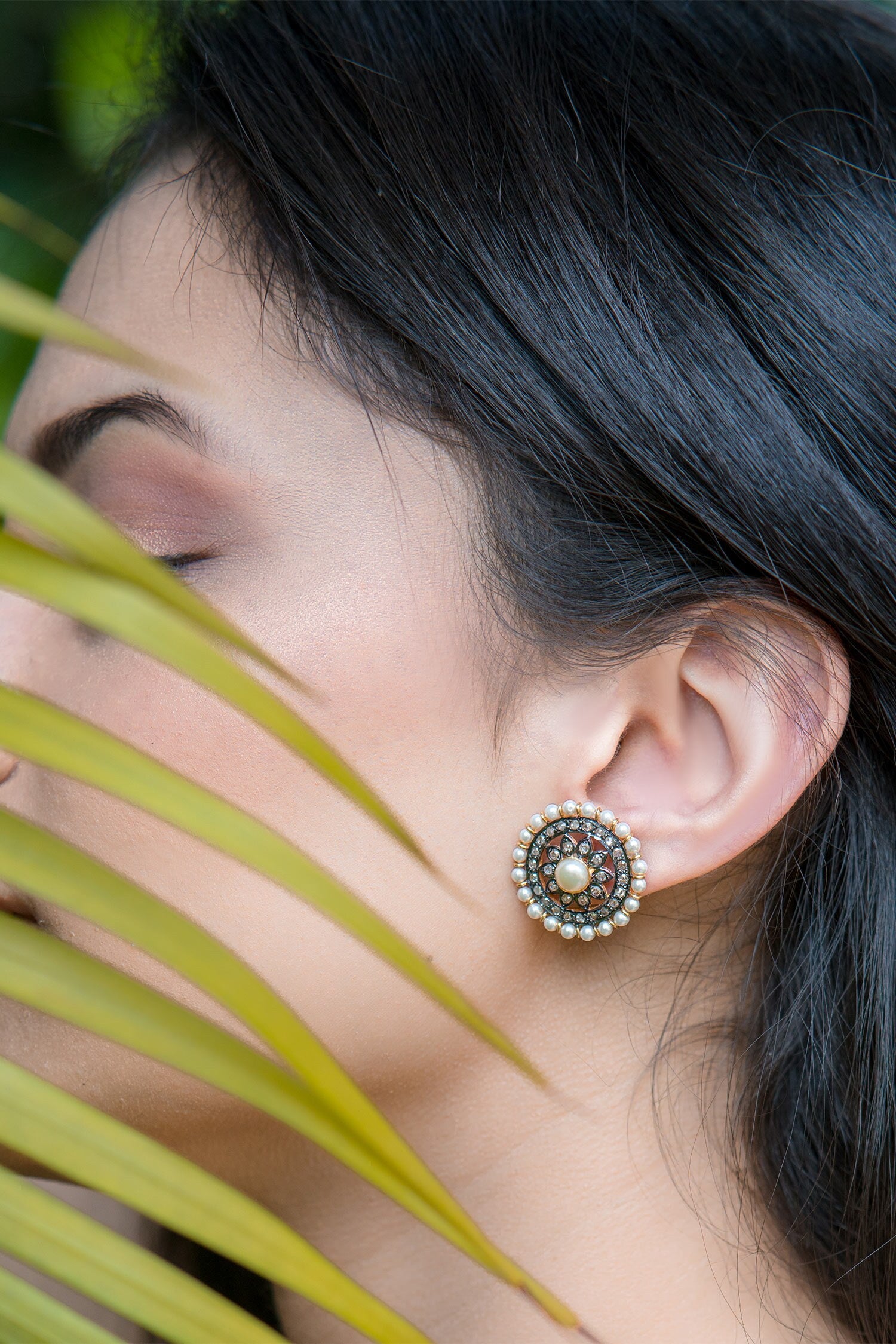 Floral Diamond Stud Earrings 