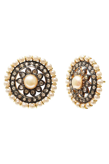 Floral Diamond Stud Earrings 