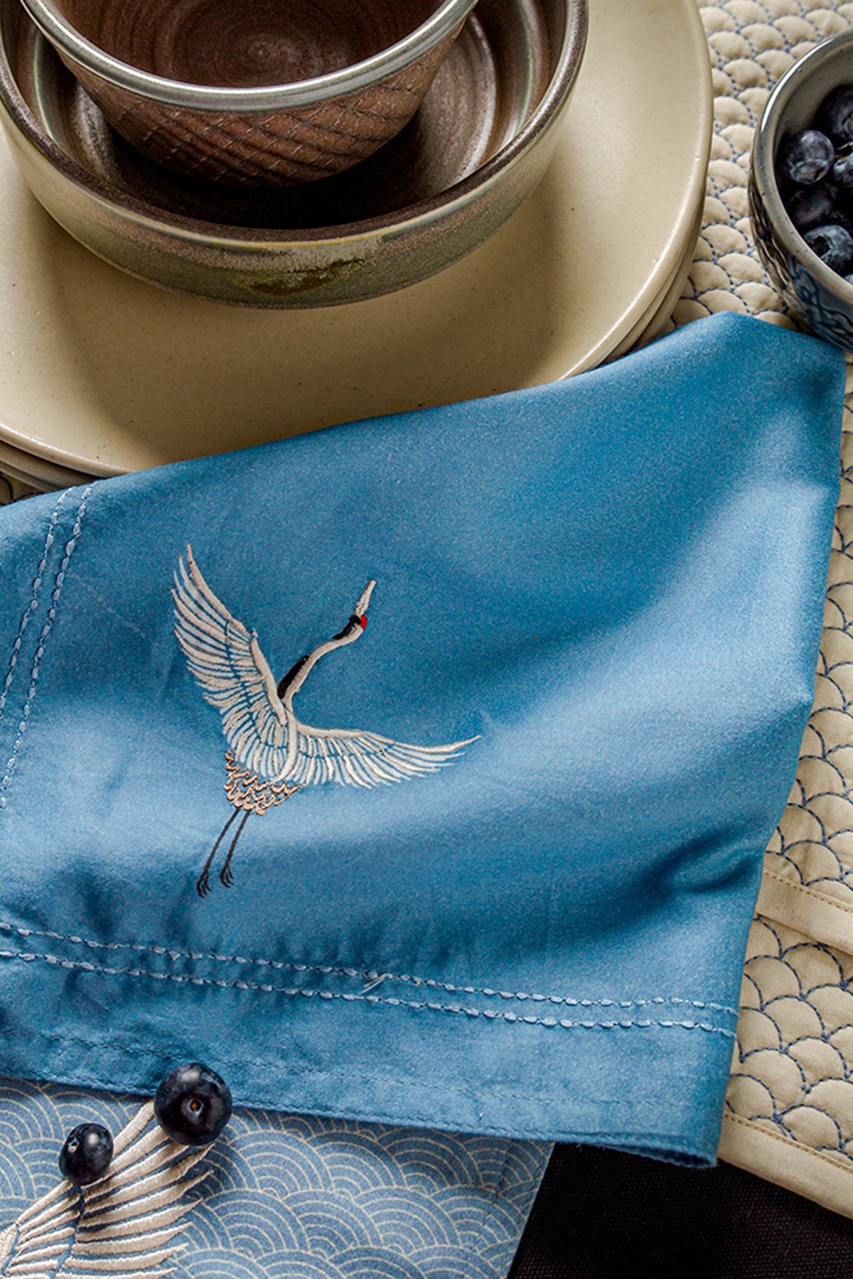 Spring Blue Embroidered Dinner Napkin Set