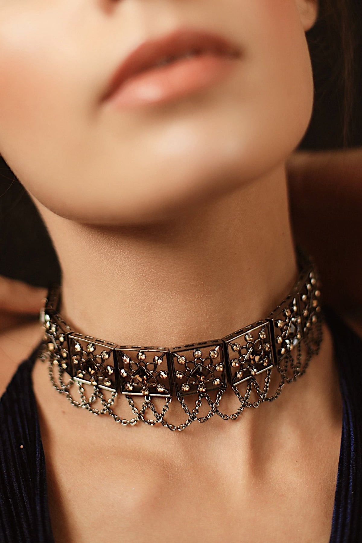 Crystal Geometric Choker 