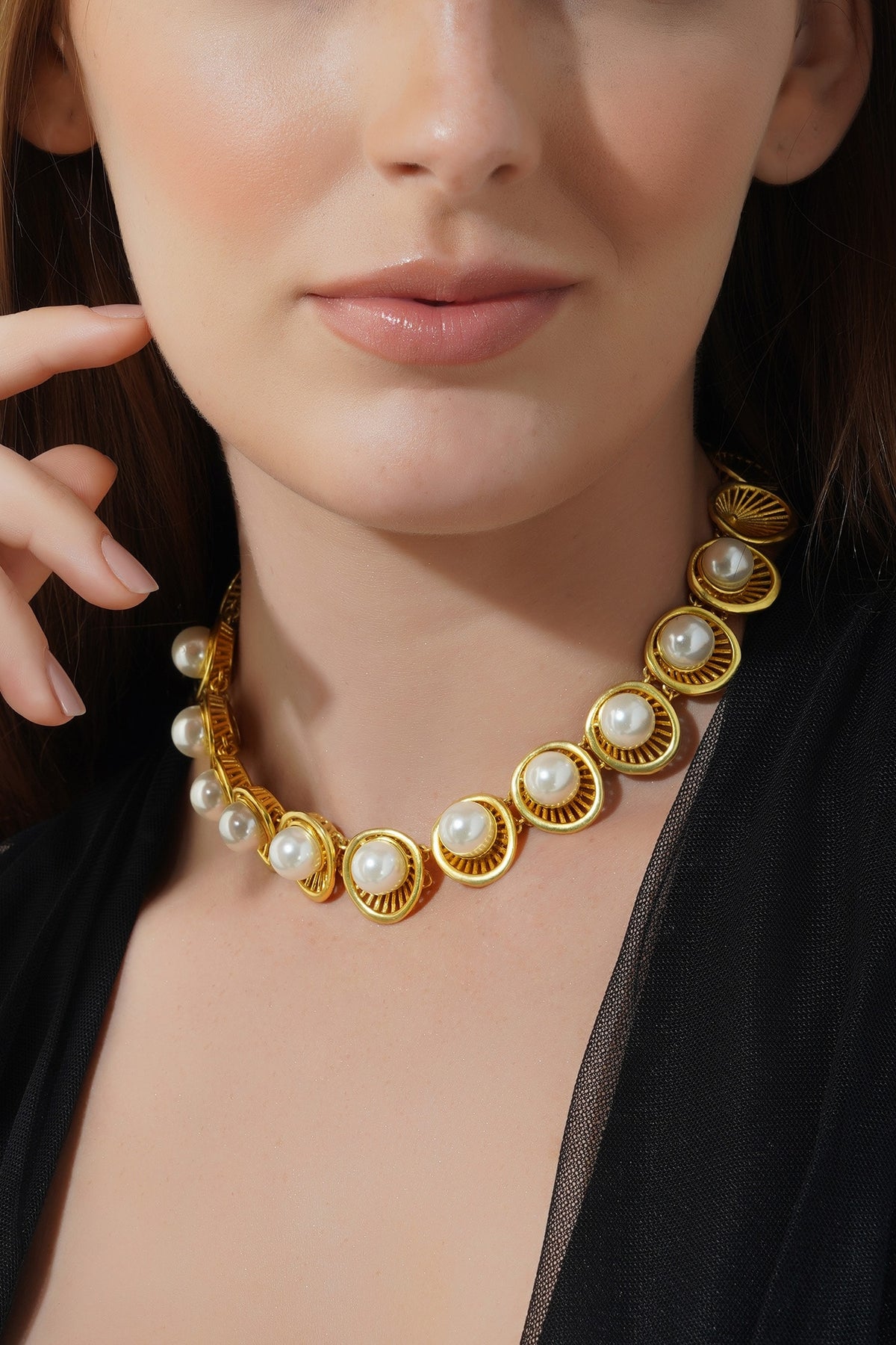 Pearl Choker 